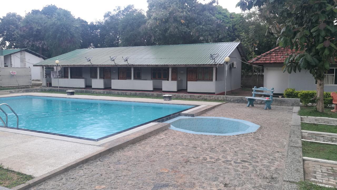 Friends Paradise Kilinochchi Exterior foto